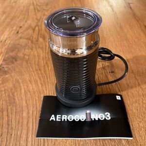 Nespresso Aeroccino3 in Black and Silver